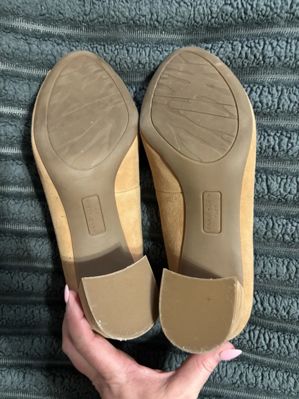 Anne Klein flex - peep-toe tan leather chunky heels size 8.5 - Picture 5 of 13